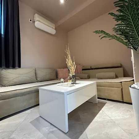 Apartment Mishko Cozy